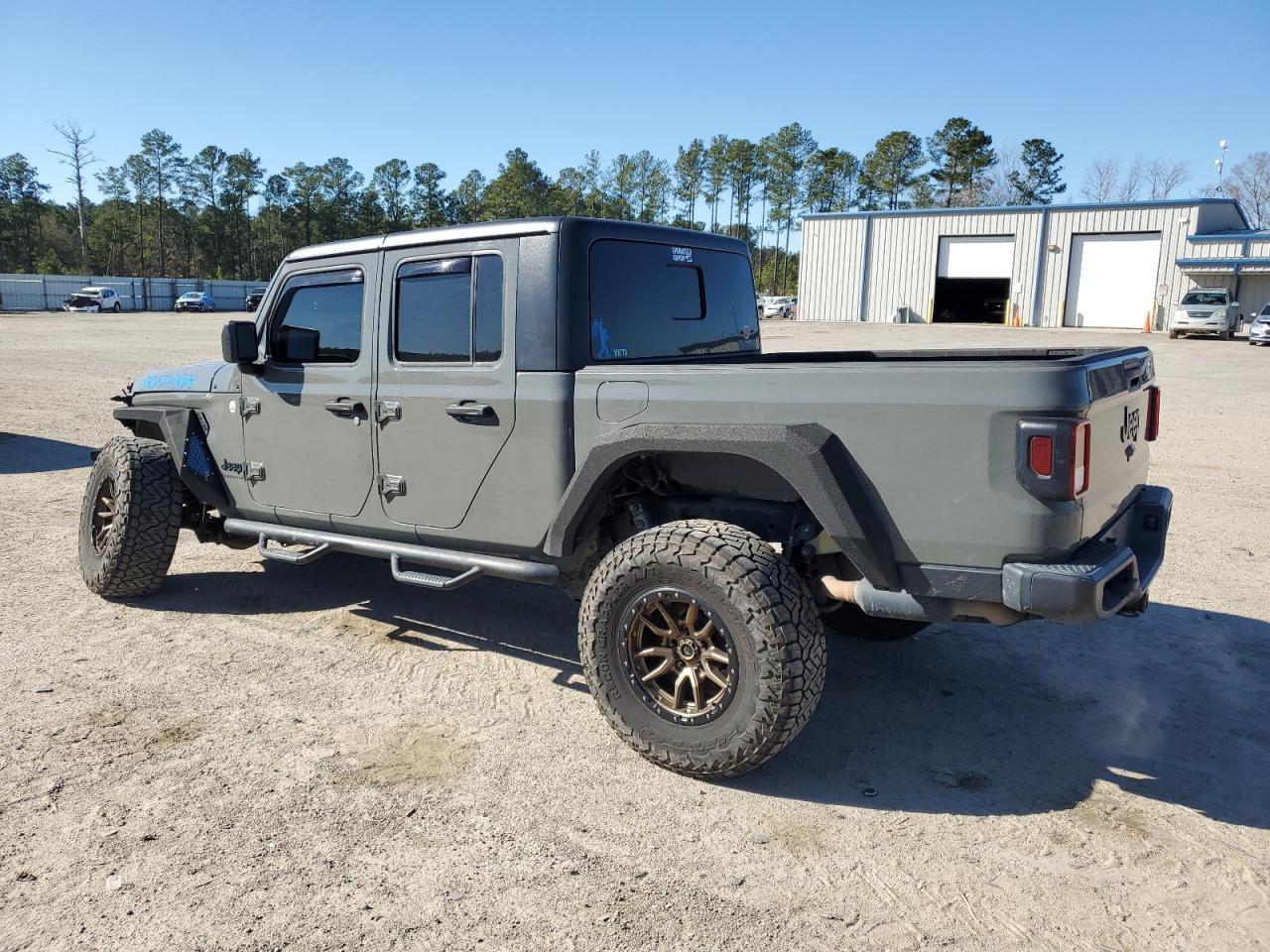 2020 JEEP GLADIATOR - Image 2