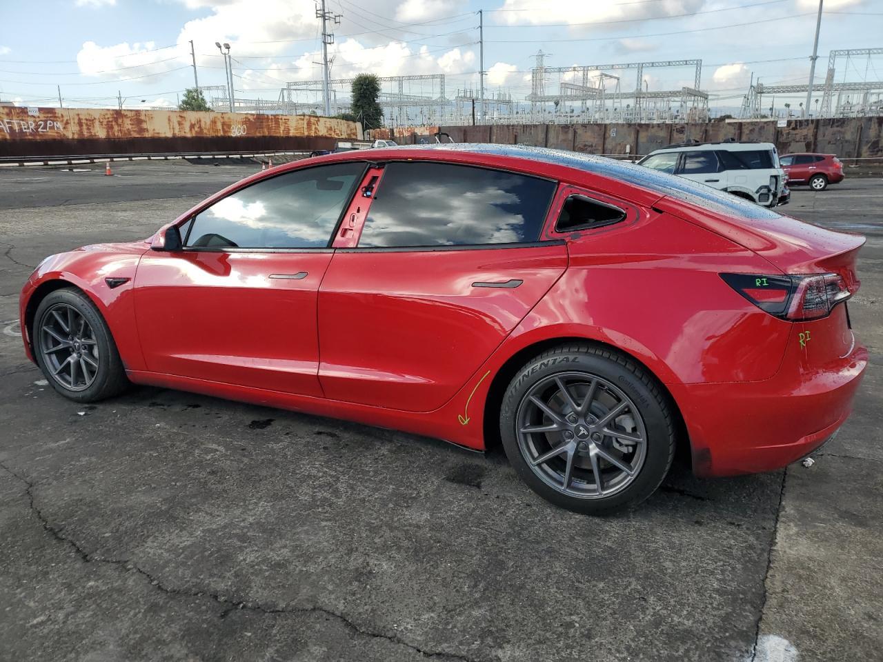 2022 TESLA MODEL 3 - Image 2