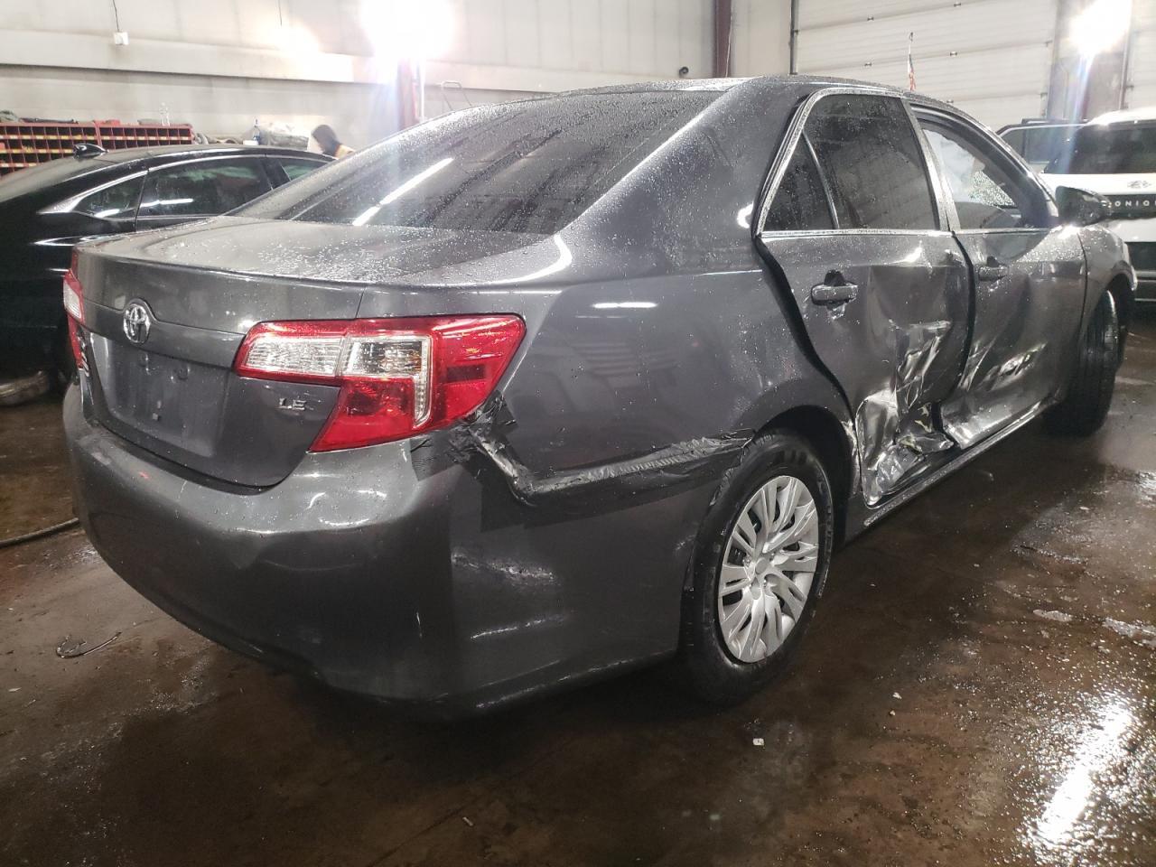 2012 TOYOTA CAMRY BASE - Фото 3