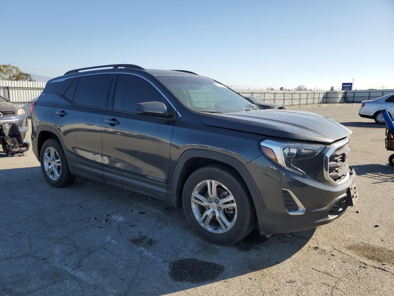 2018 GMC TERRAIN SL - Image 4