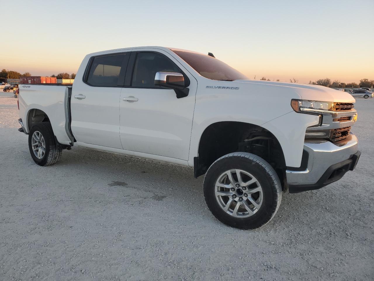 2020 CHEVROLET SILVERADO - Image 4