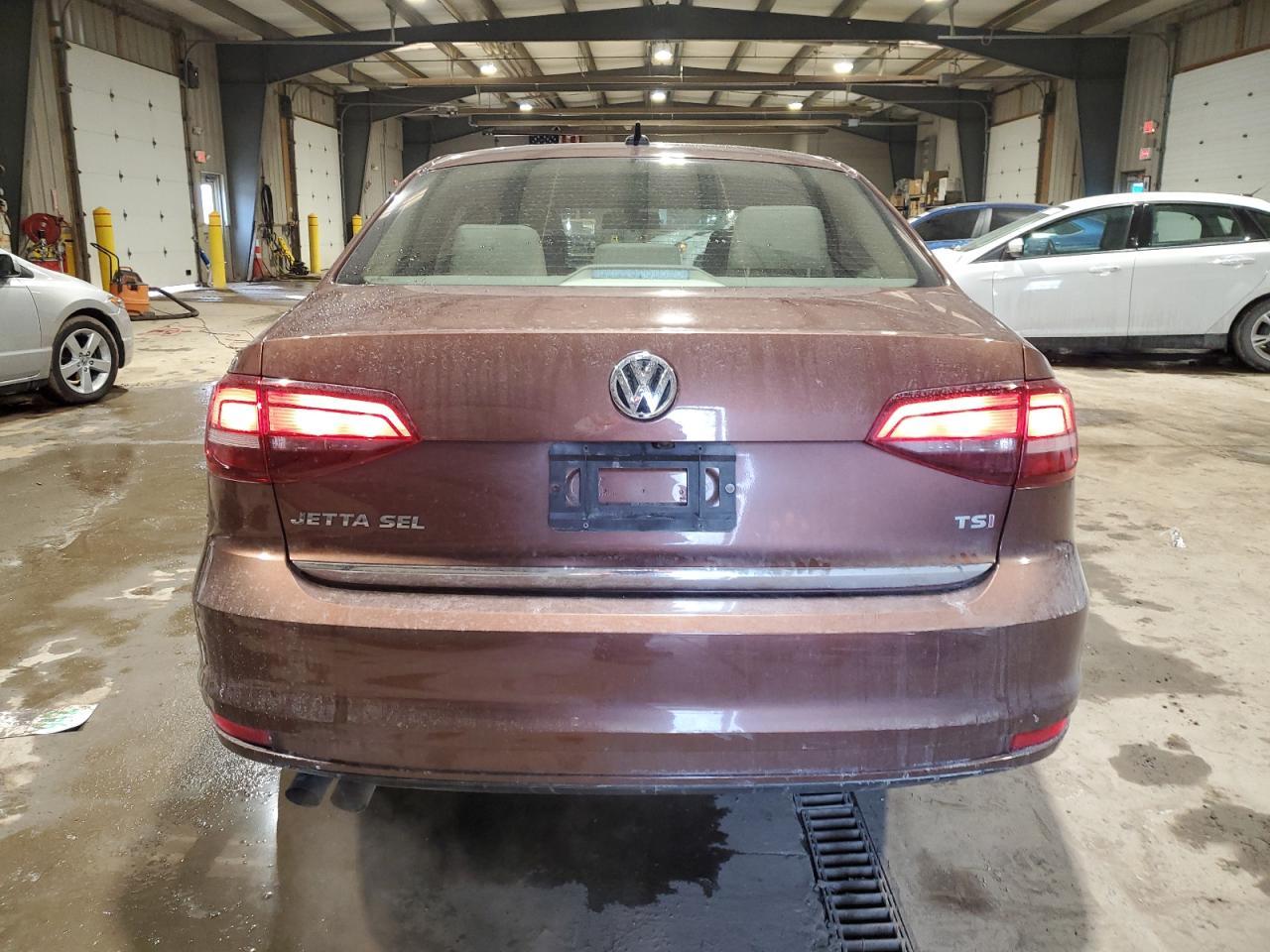 2017 VOLKSWAGEN JETTA SEL - Фото 6