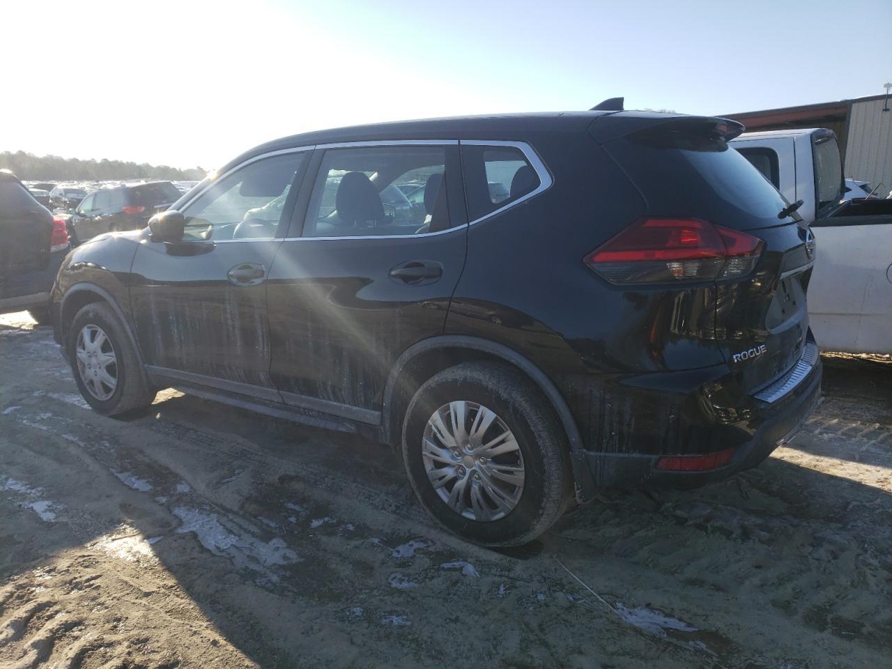 2017 NISSAN ROGUE S - Фото 2