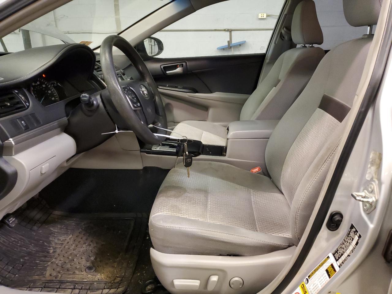 2014 TOYOTA CAMRY L - Image 7