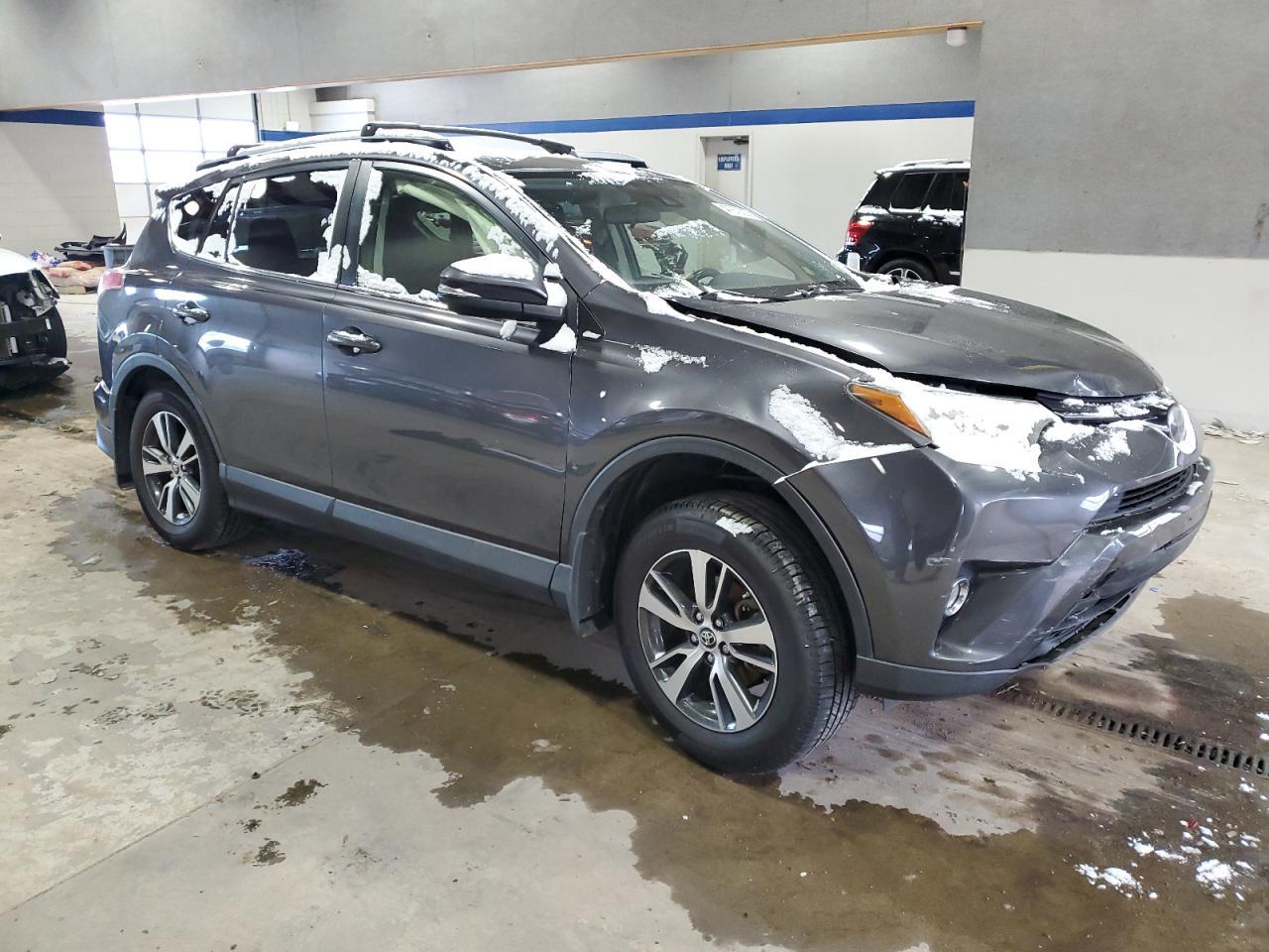 2018 TOYOTA RAV4 ADVEN - Image 4