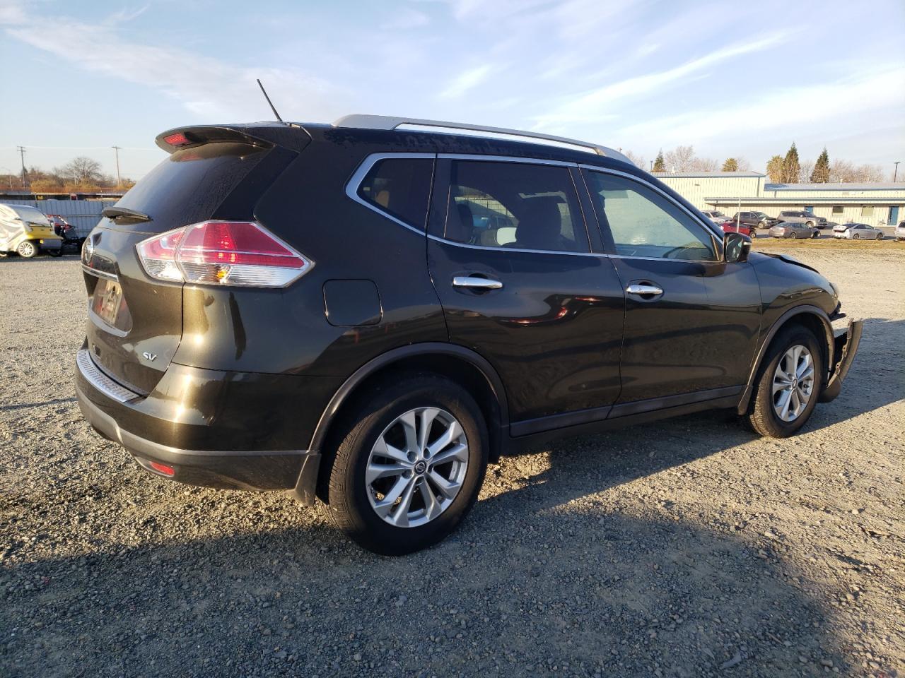 2015 NISSAN ROGUE S - Фото 3