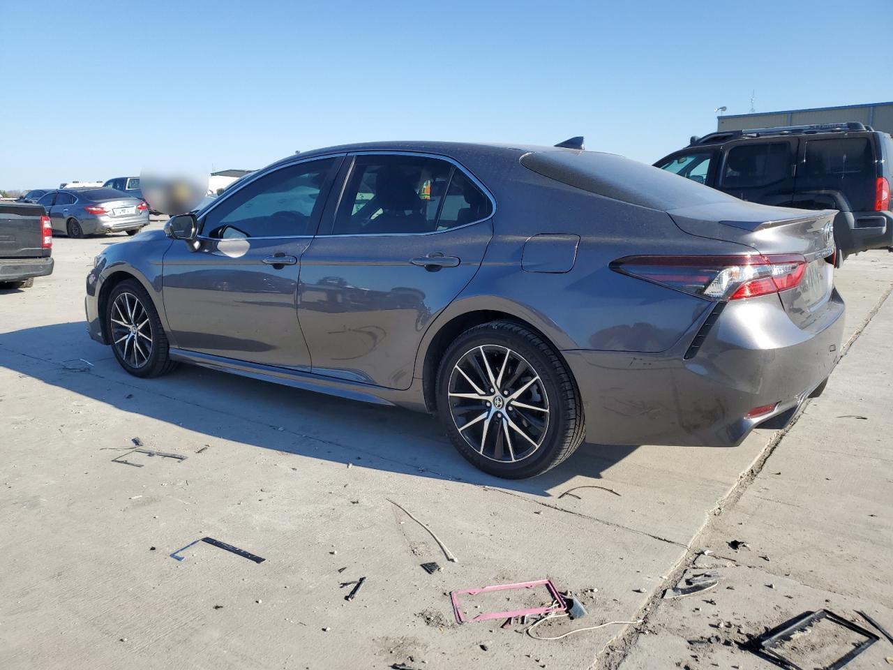 2021 TOYOTA CAMRY SE - Image 2