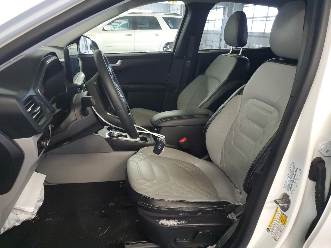 2023 FORD ESCAPE - Image 7