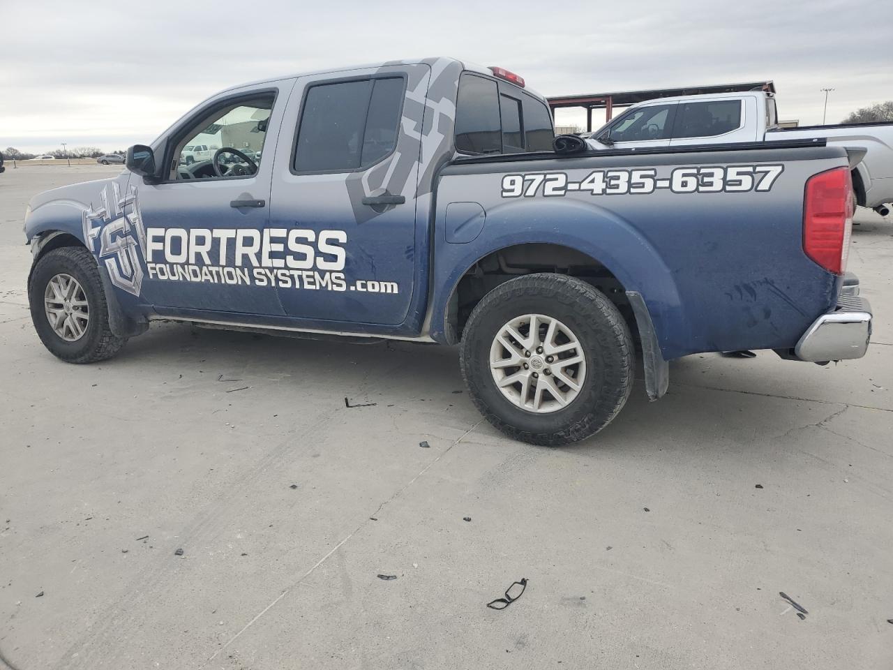 2019 NISSAN FRONTIER S - Фото 2