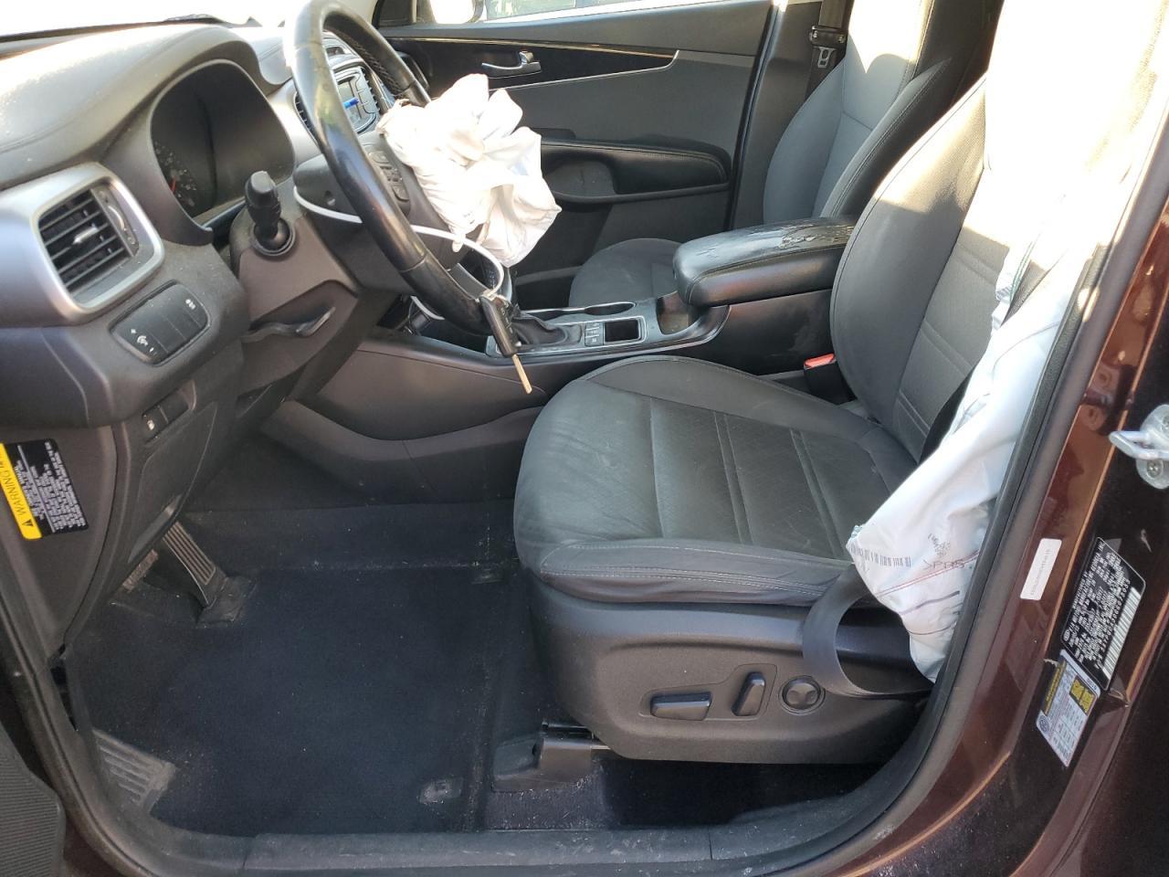 2016 KIA SORENTO LX - Image 7