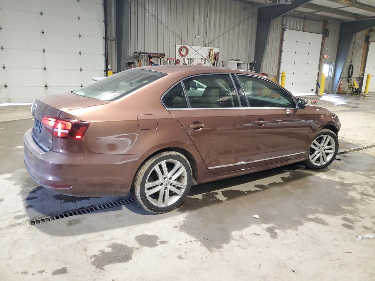 2017 VOLKSWAGEN JETTA SEL - Фото 3