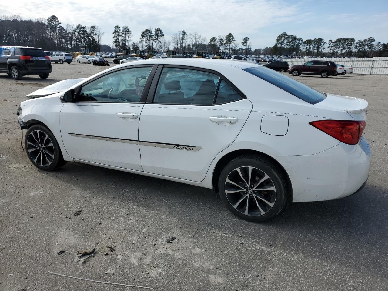 2019 TOYOTA COROLLA L - Image 2
