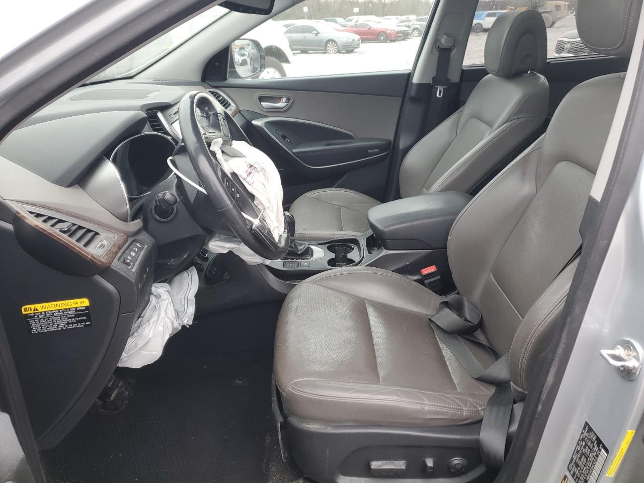 2017 HYUNDAI SANTA FE S - Image 7