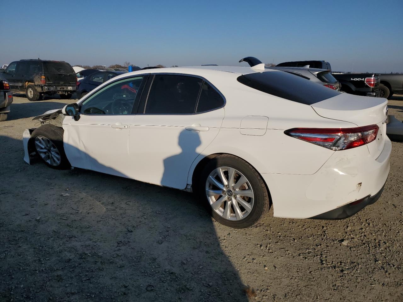 2019 TOYOTA CAMRY L - Фото 2