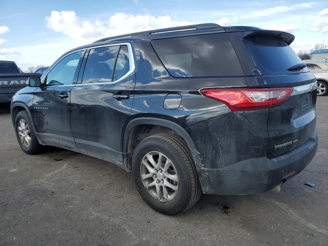 2021 CHEVROLET TRAVERSE L - Фото 2