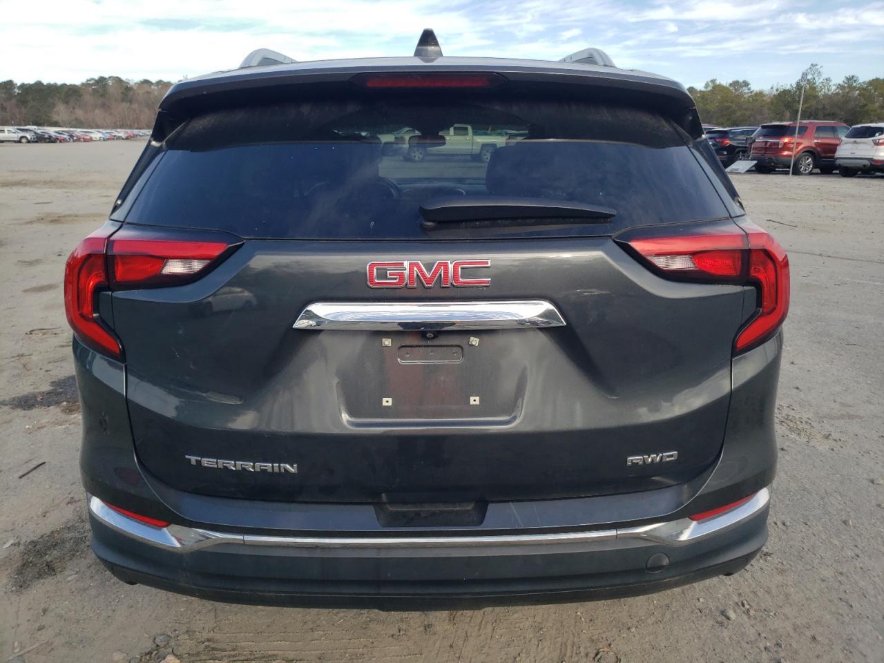 2021 GMC TERRAIN SL - Фото 6