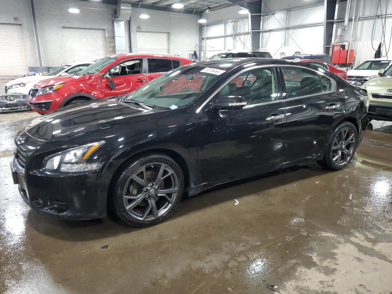 2014 NISSAN MAXIMA S