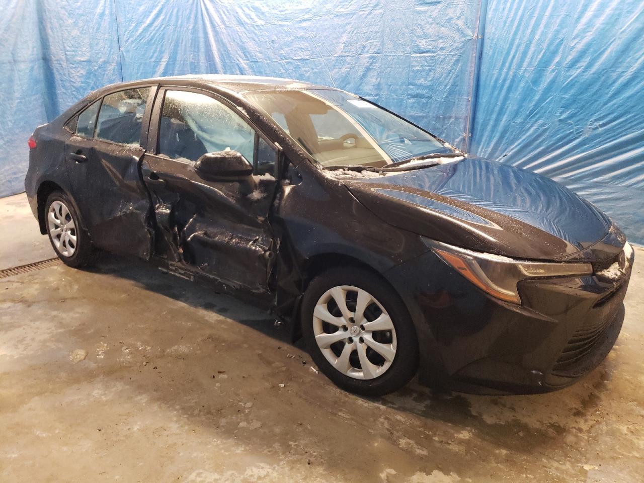 2025 TOYOTA COROLLA LE - Фото 4
