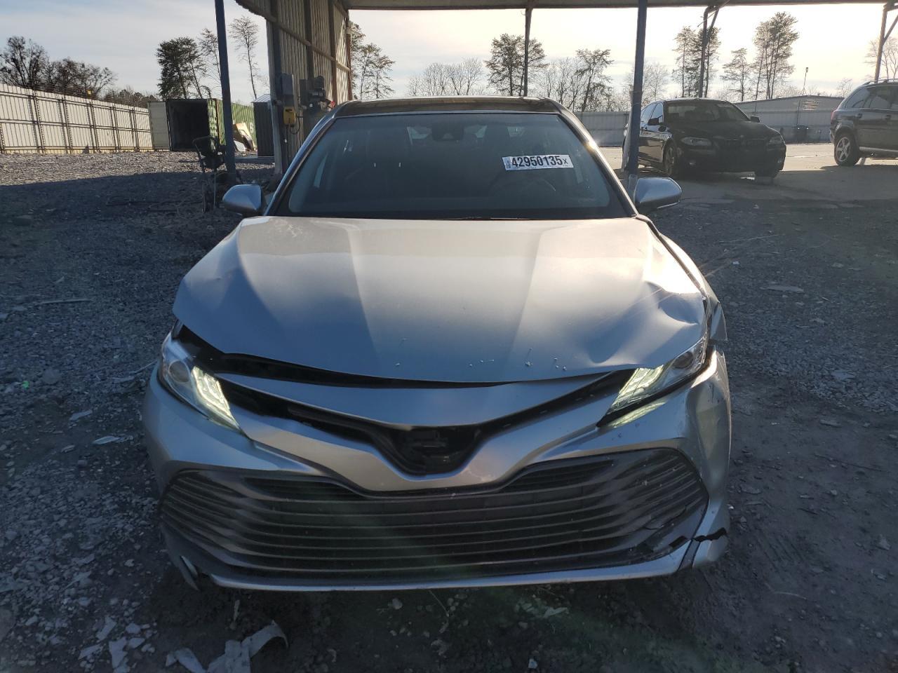 2019 TOYOTA CAMRY L - Фото 5