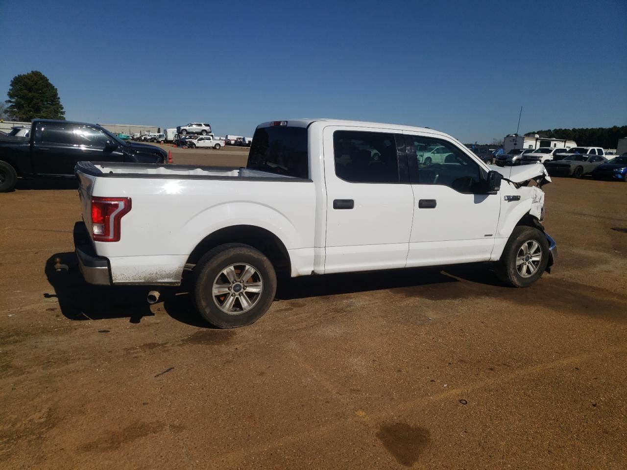 2017 FORD F150 SUPER - Фото 3