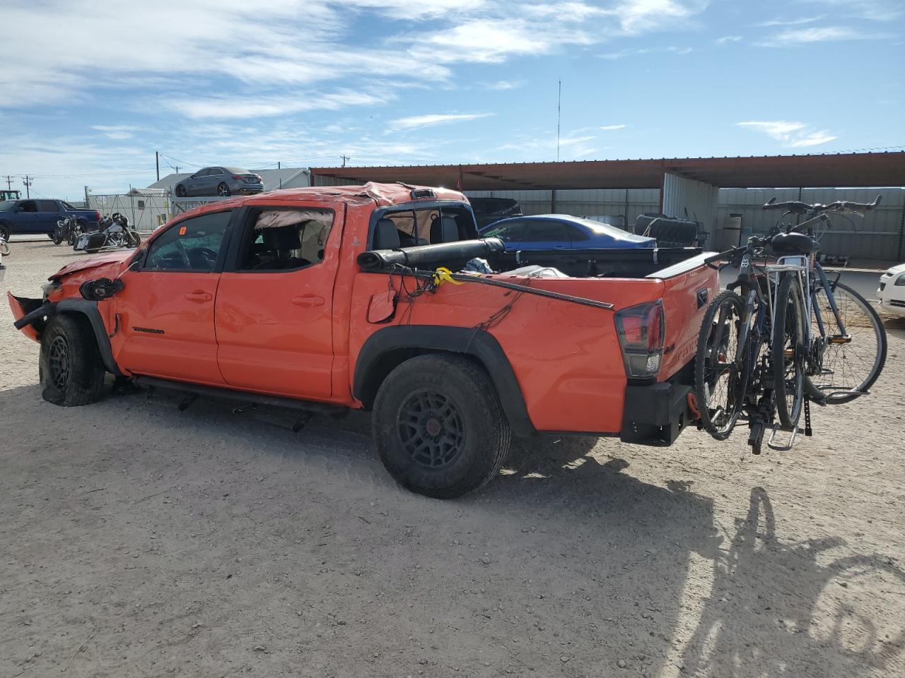 2023 TOYOTA TACOMA DOU - Фото 2