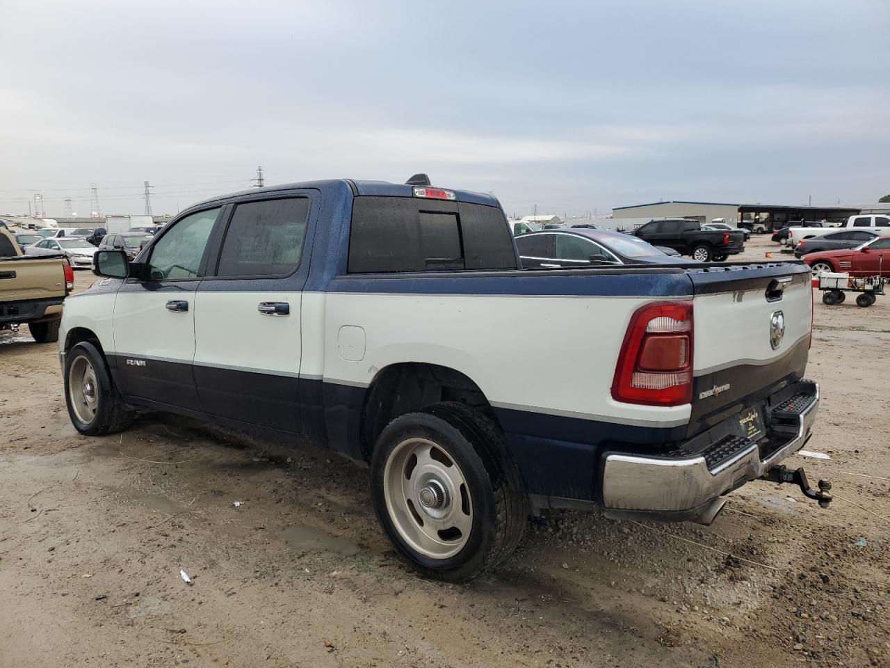 2019 RAM 1500 BIG H - Image 2