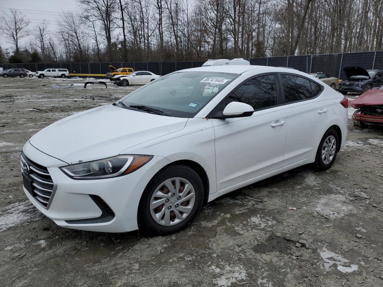 2018 HYUNDAI ELANTRA SE