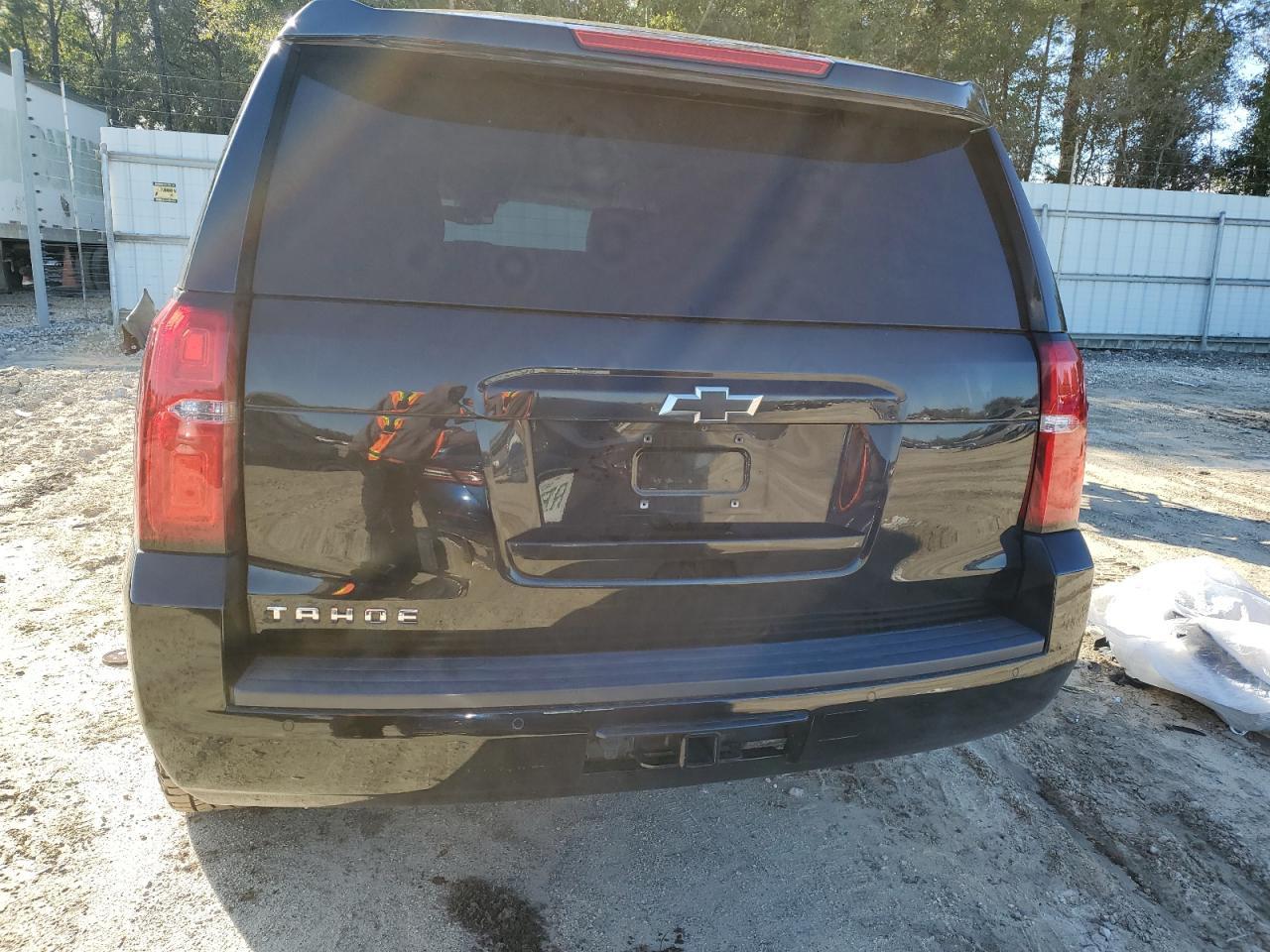 2019 CHEVROLET TAHOE C150 - Image 6