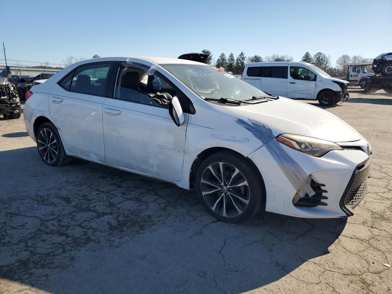 2019 TOYOTA COROLLA L - Фото 4
