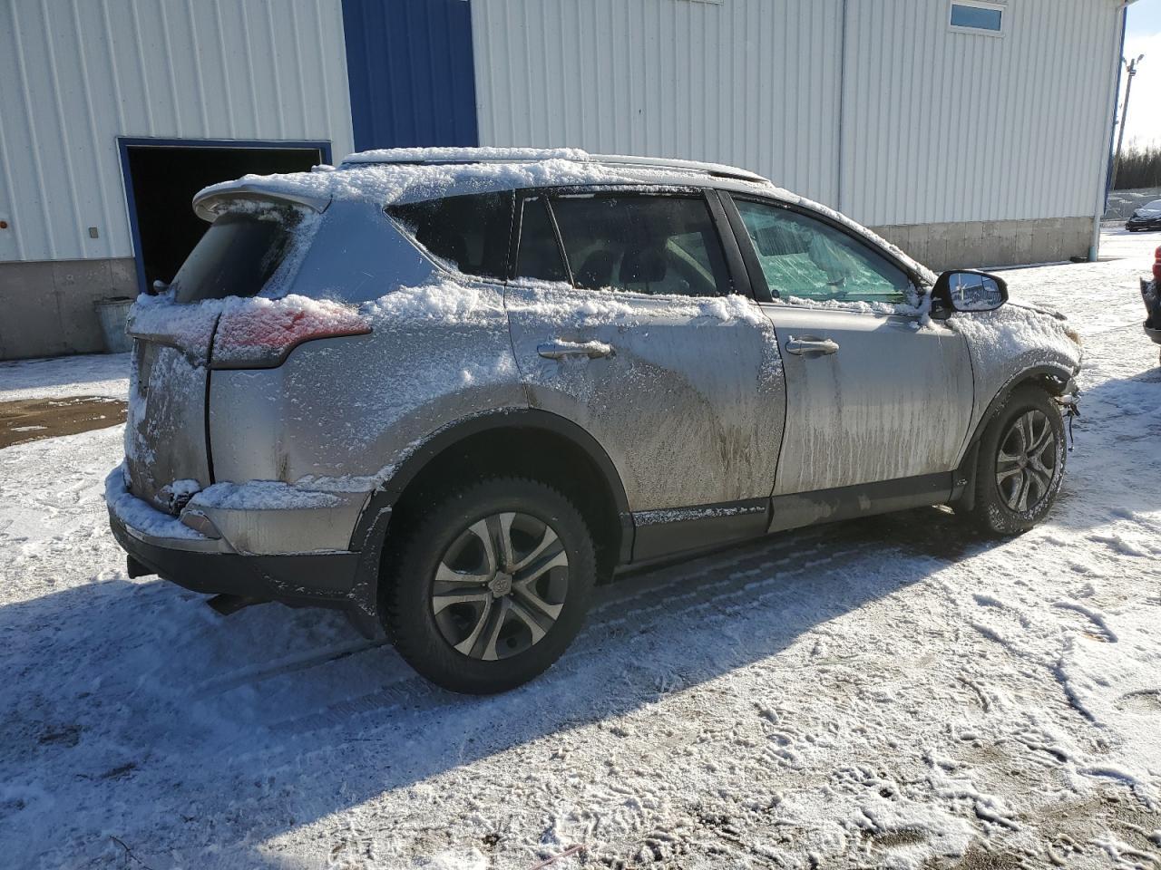 2016 TOYOTA RAV4 LE - Image 3