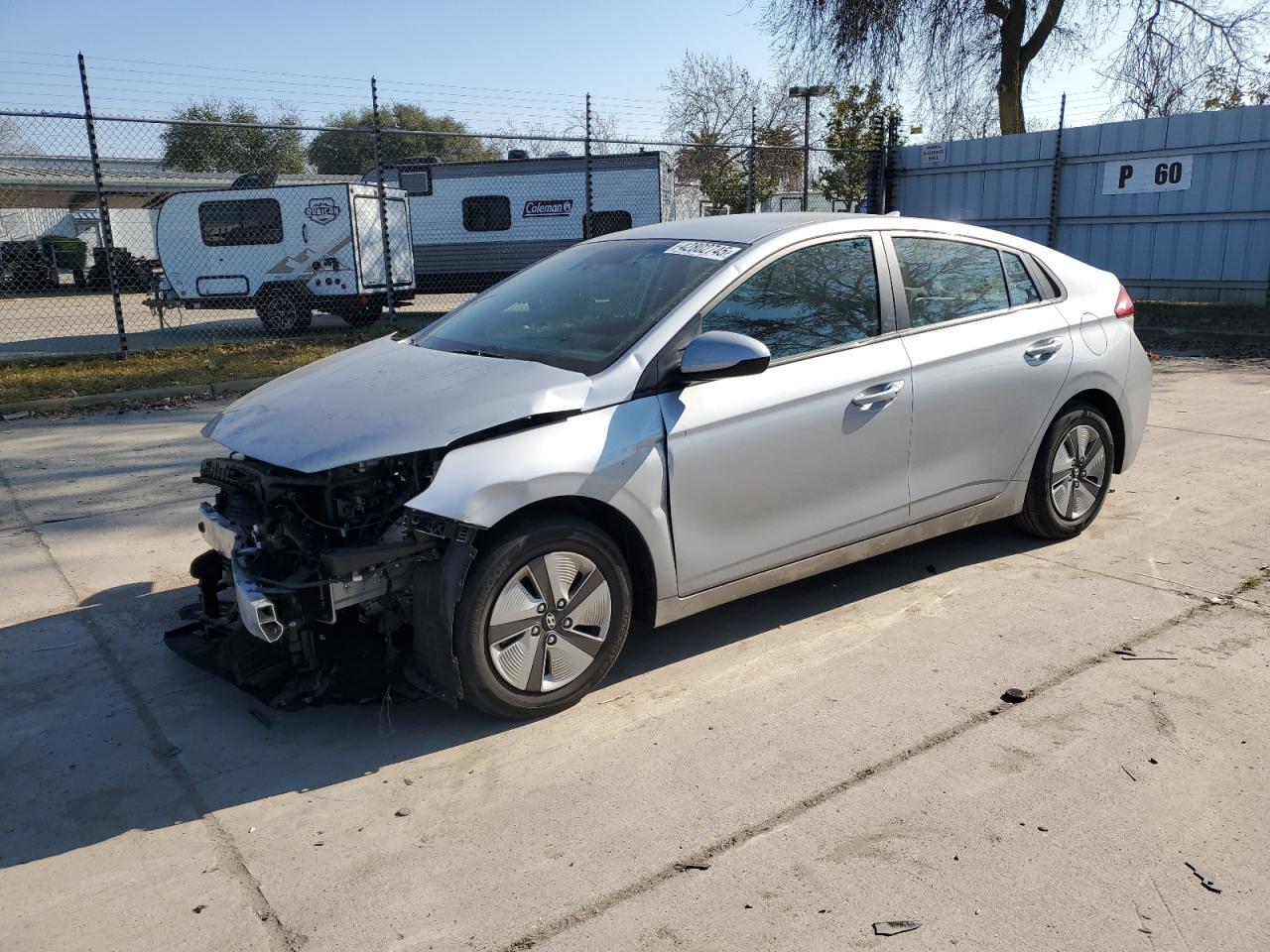 2022 HYUNDAI IONIQ BLUE