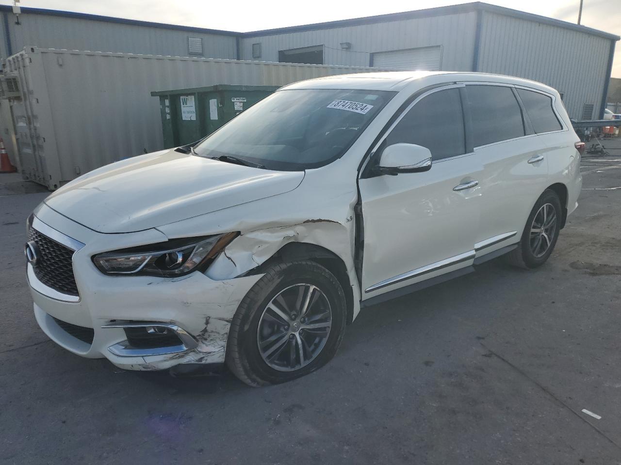 2019 INFINITI QX60 LUXE