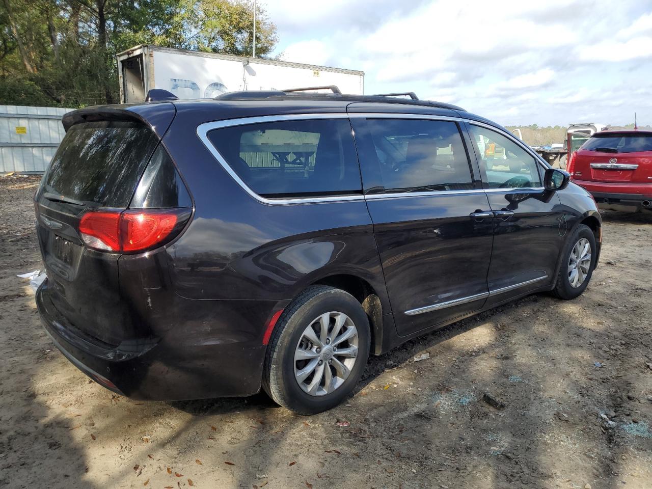 2017 CHRYSLER PACIFICA T - Image 3
