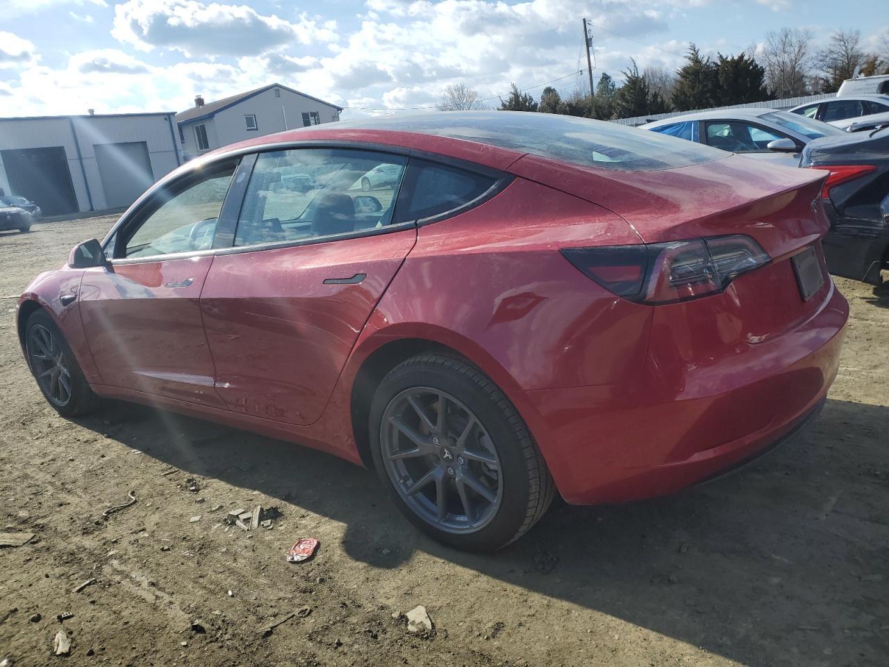 2022 TESLA MODEL 3 - Image 2