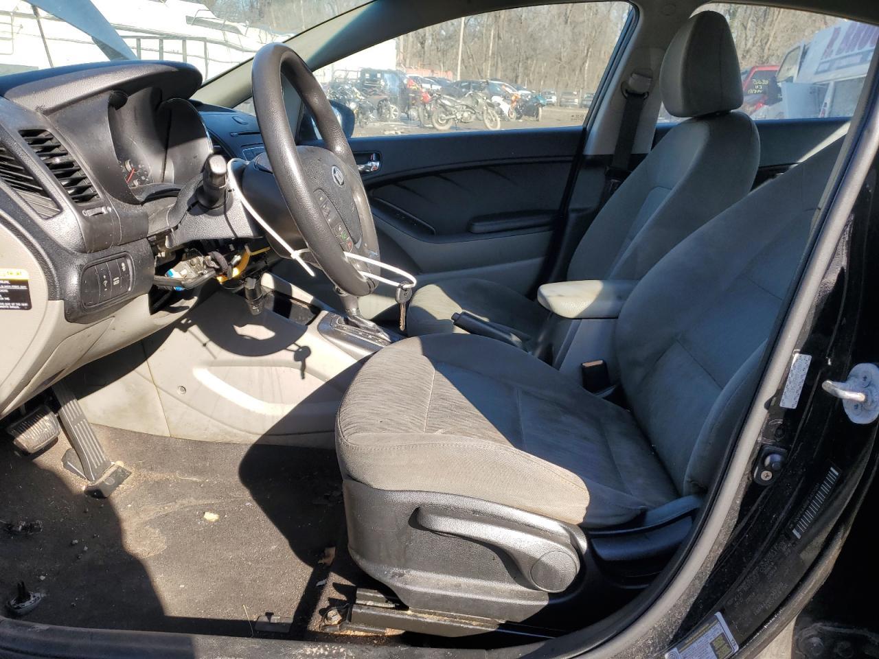 2015 KIA FORTE LX - Фото 7