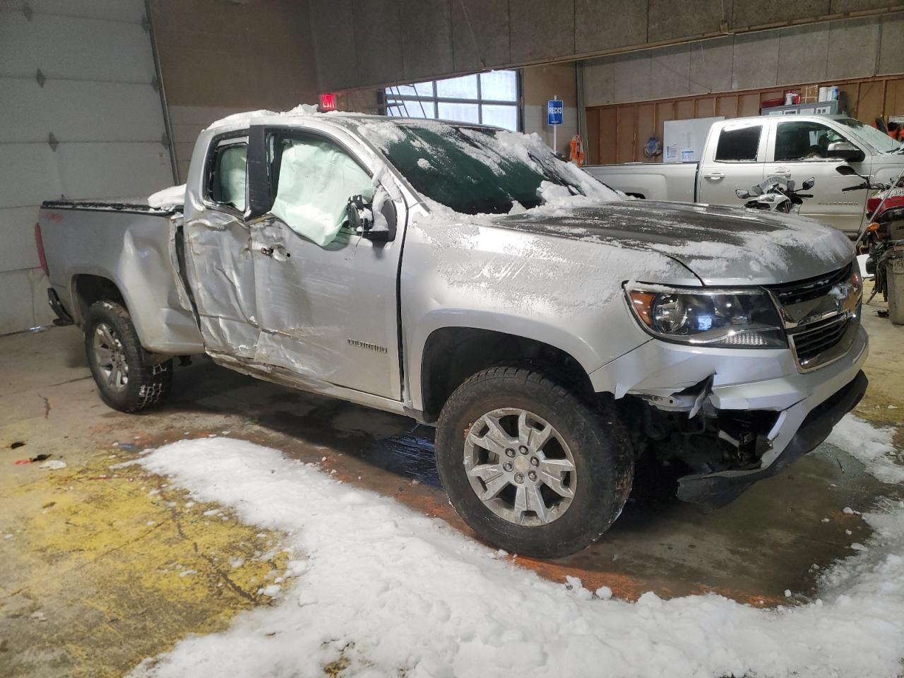 2016 CHEVROLET COLORADO L - Фото 4