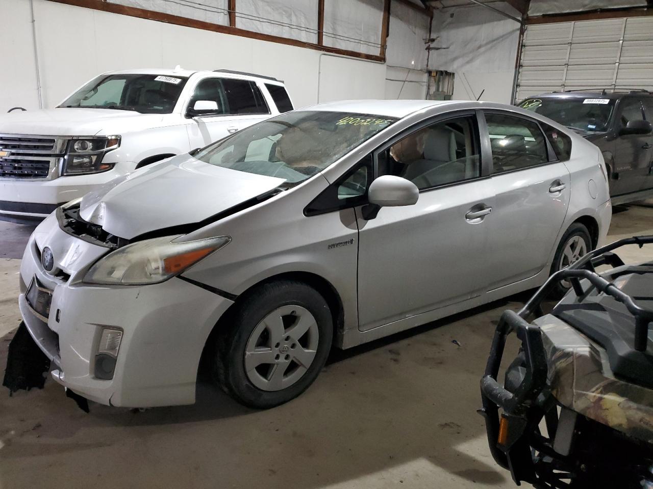 2011 TOYOTA PRIUS car image