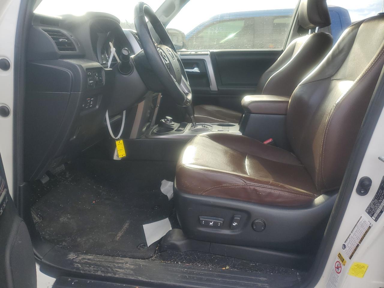 2017 TOYOTA 4RUNNER SR - Image 7