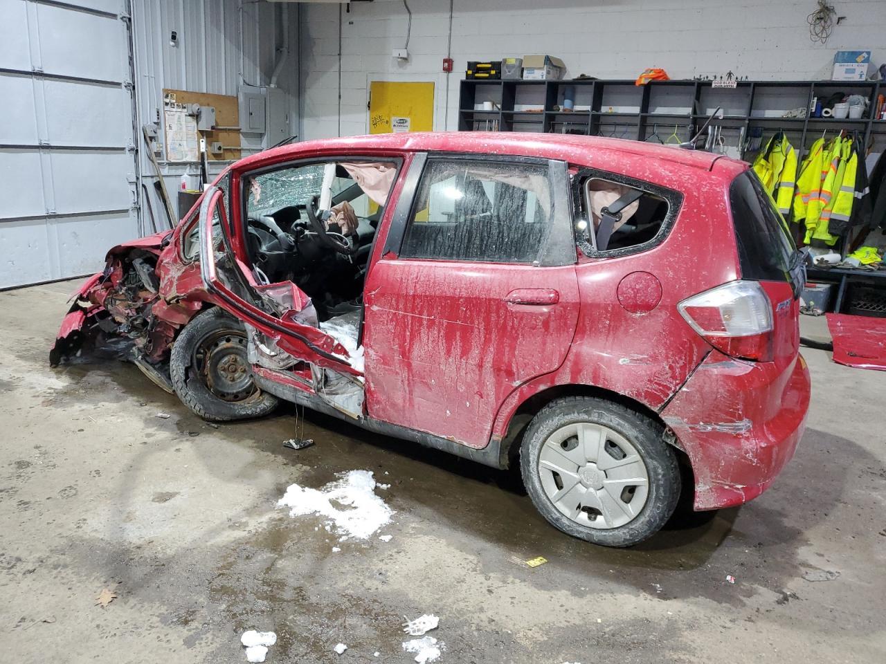 2013 HONDA FIT - Фото 2