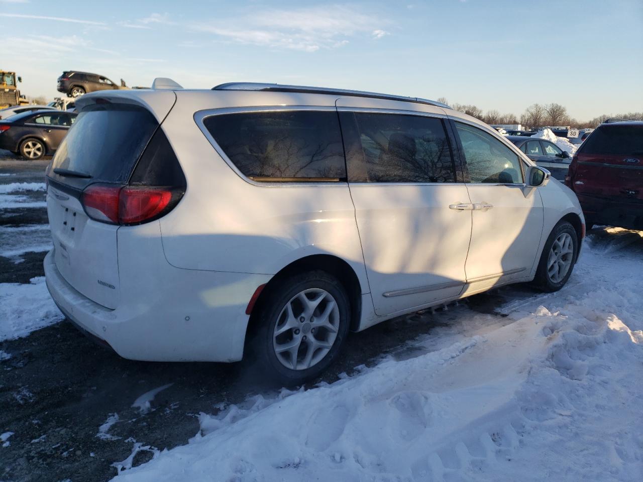 2020 CHRYSLER PACIFICA L - Image 3
