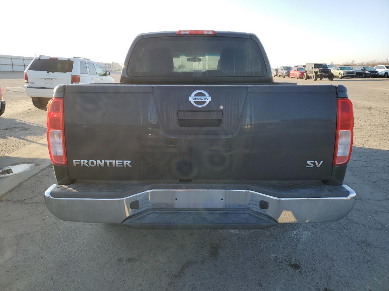 2012 NISSAN FRONTIER S - Фото 6