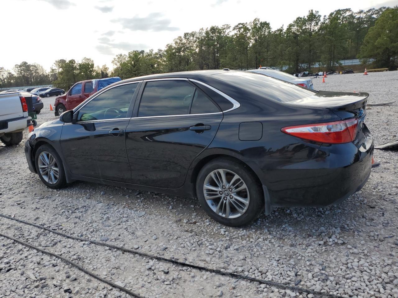 2017 TOYOTA CAMRY LE - Image 2
