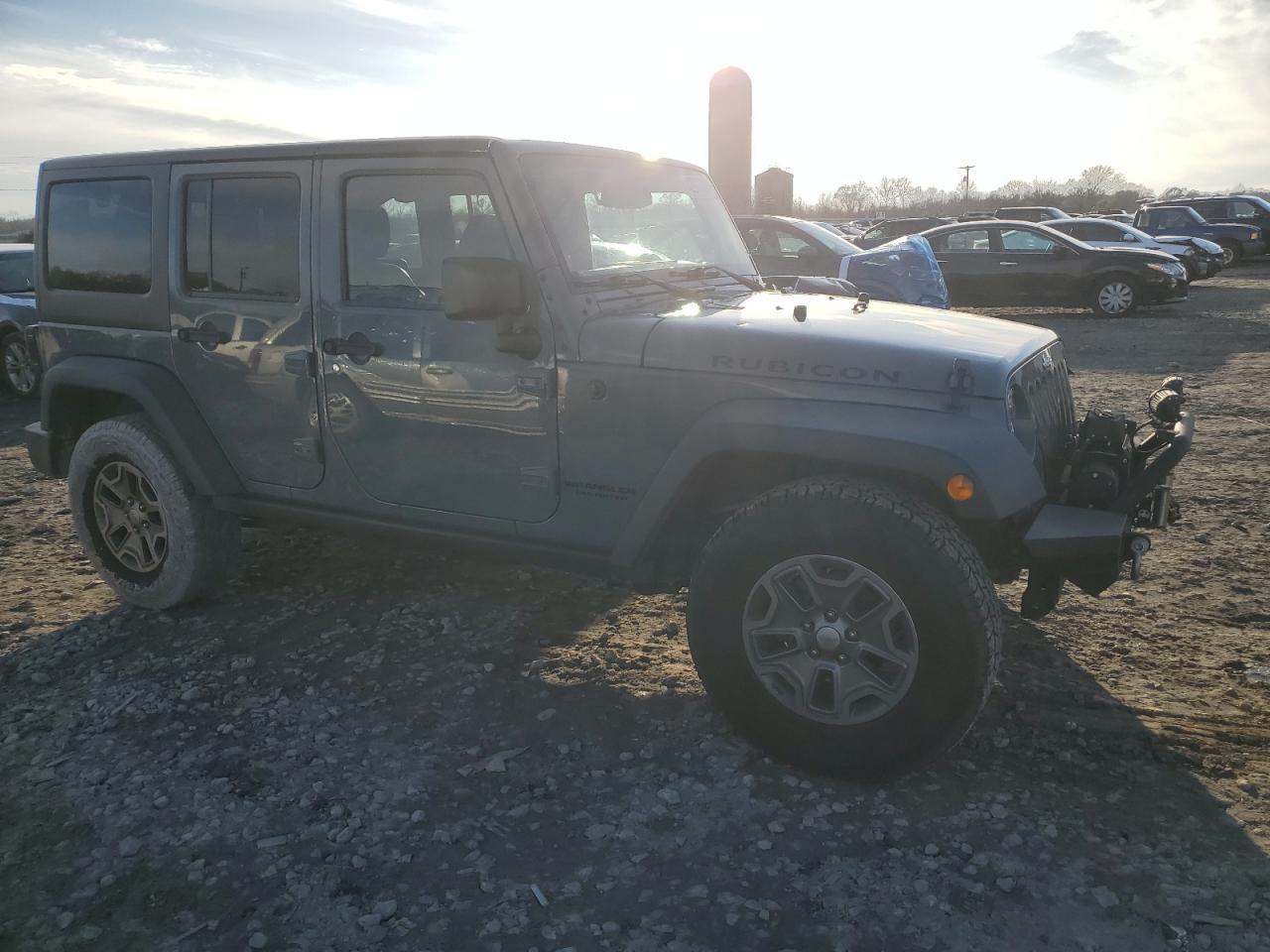 2015 JEEP WRANGLER U - Фото 4