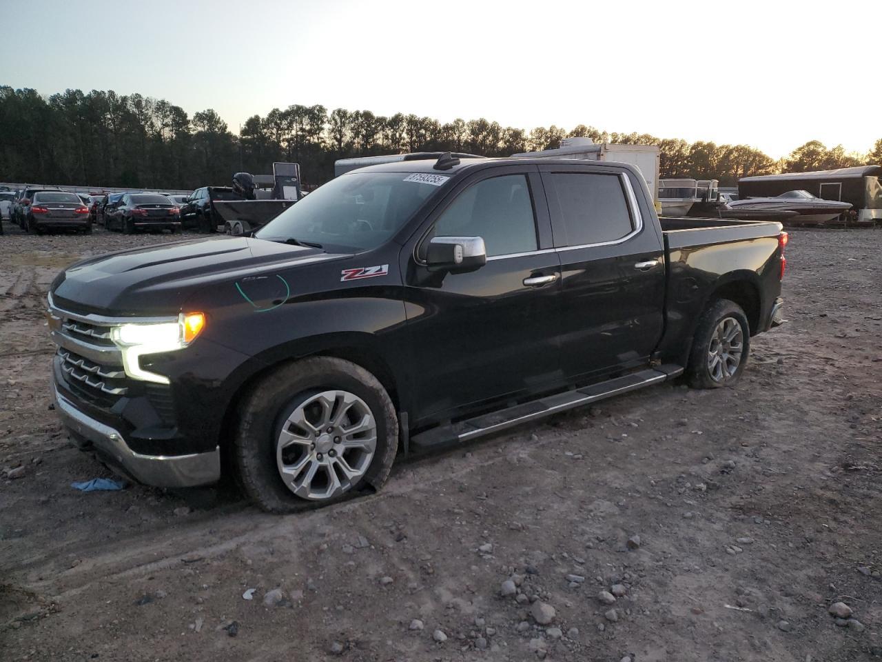 2023 CHEVROLET SILVERADO
