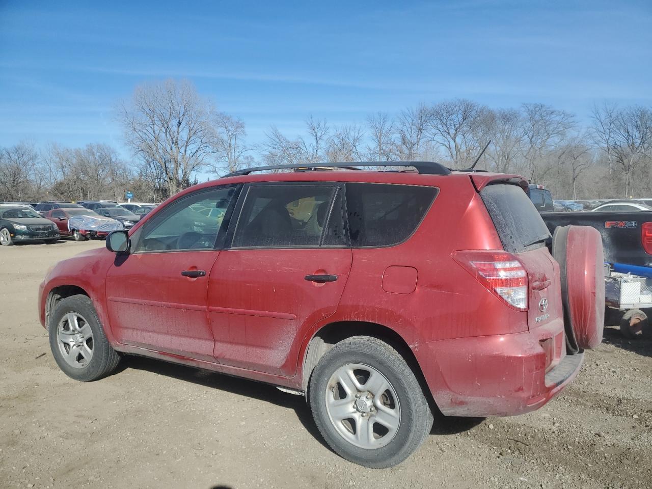 2011 TOYOTA RAV4 - Image 2