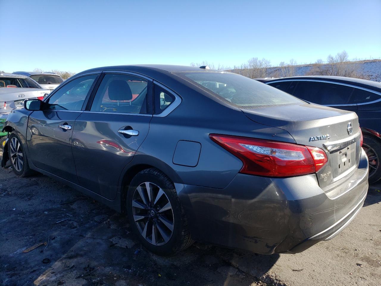 2017 NISSAN ALTIMA 2.5 - Image 2
