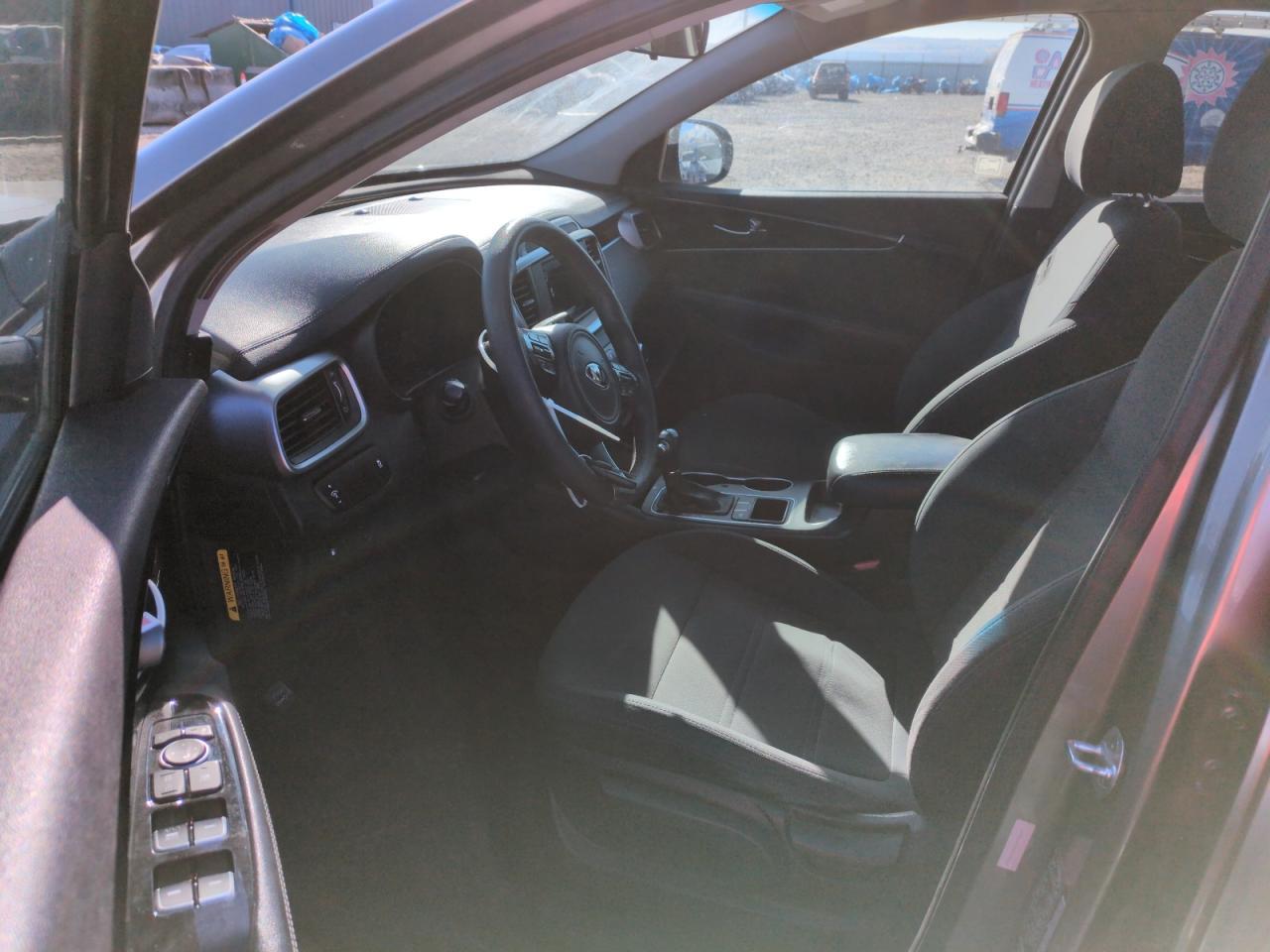2016 KIA SORENTO LX - Image 7