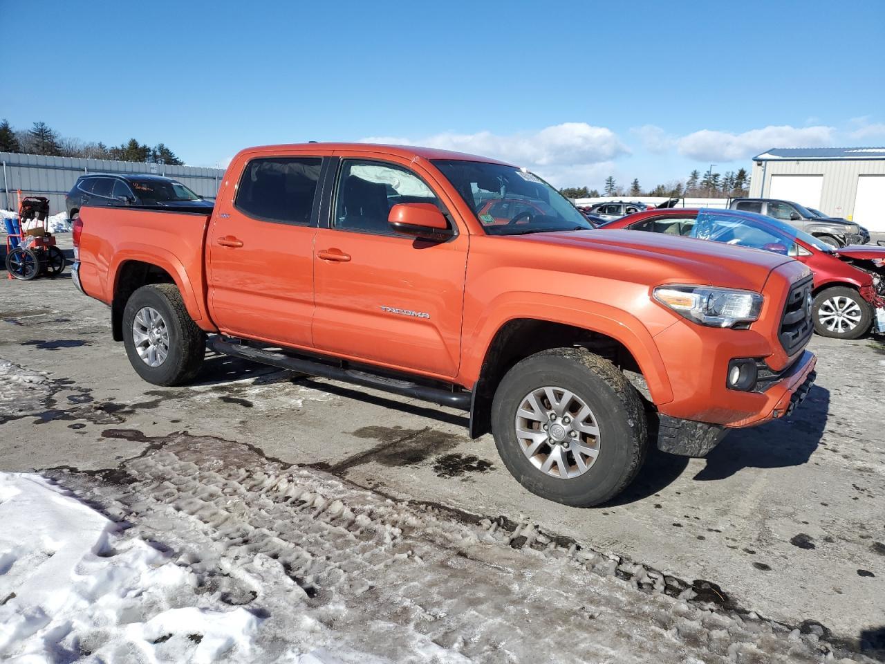 2016 TOYOTA TACOMA DOU - Фото 4