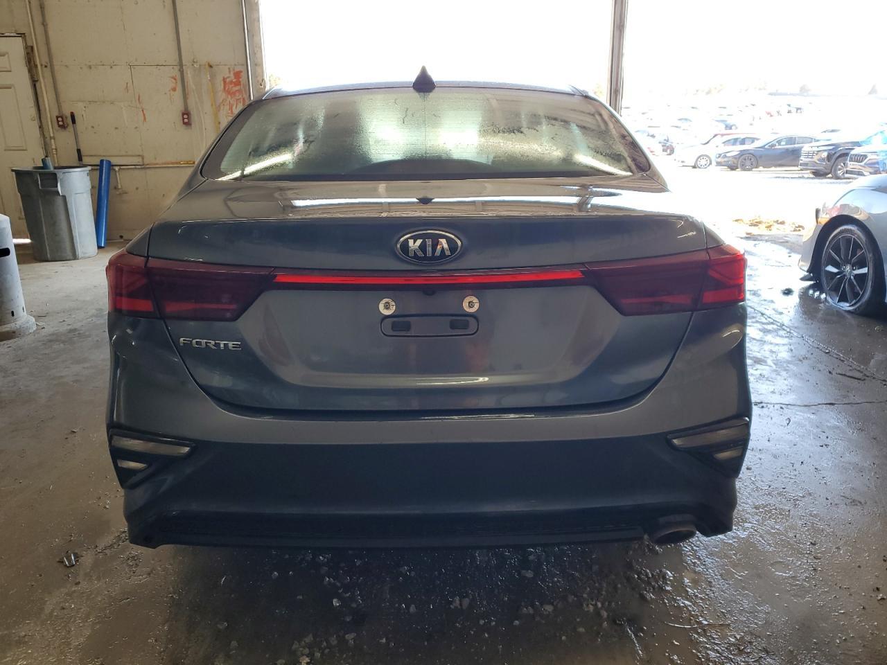 2021 KIA FORTE FE - Фото 6