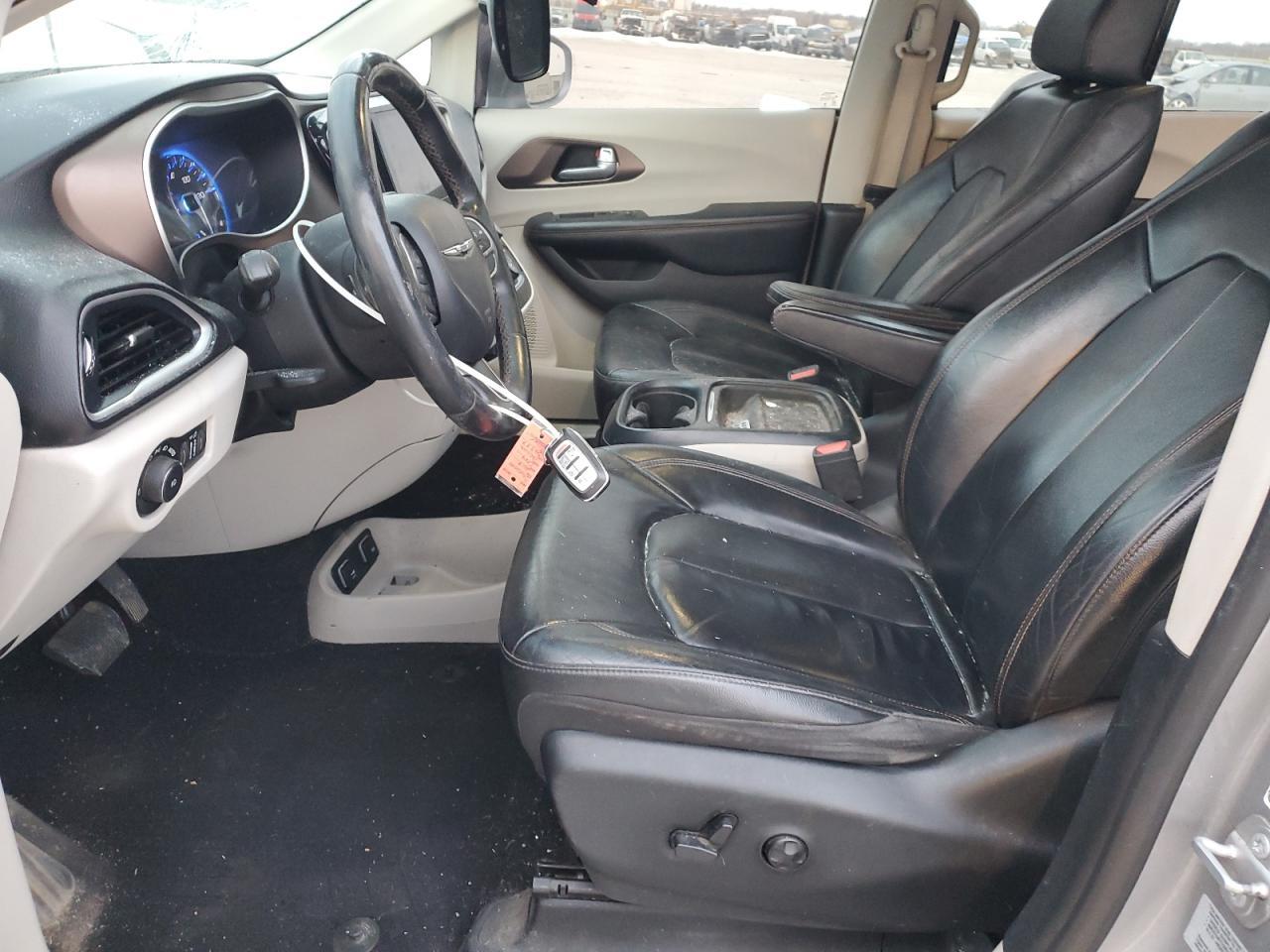 2017 CHRYSLER PACIFICA T - Image 7